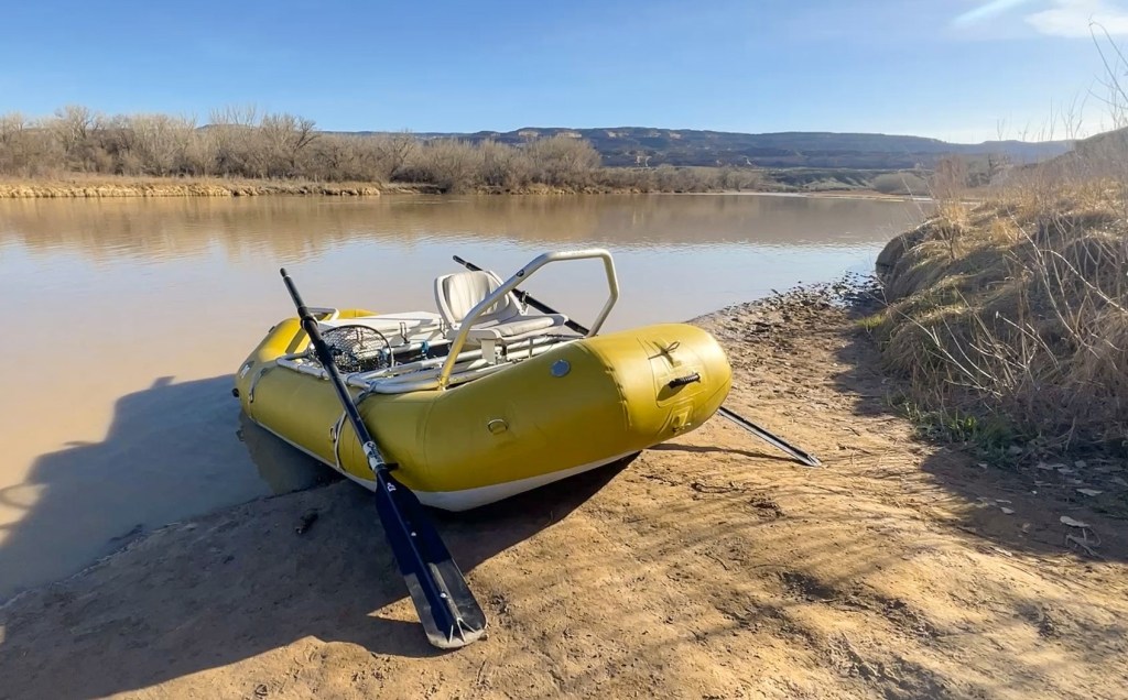 Loma Boat Ramp Ruby-Horsethief Spring Rafting Trip