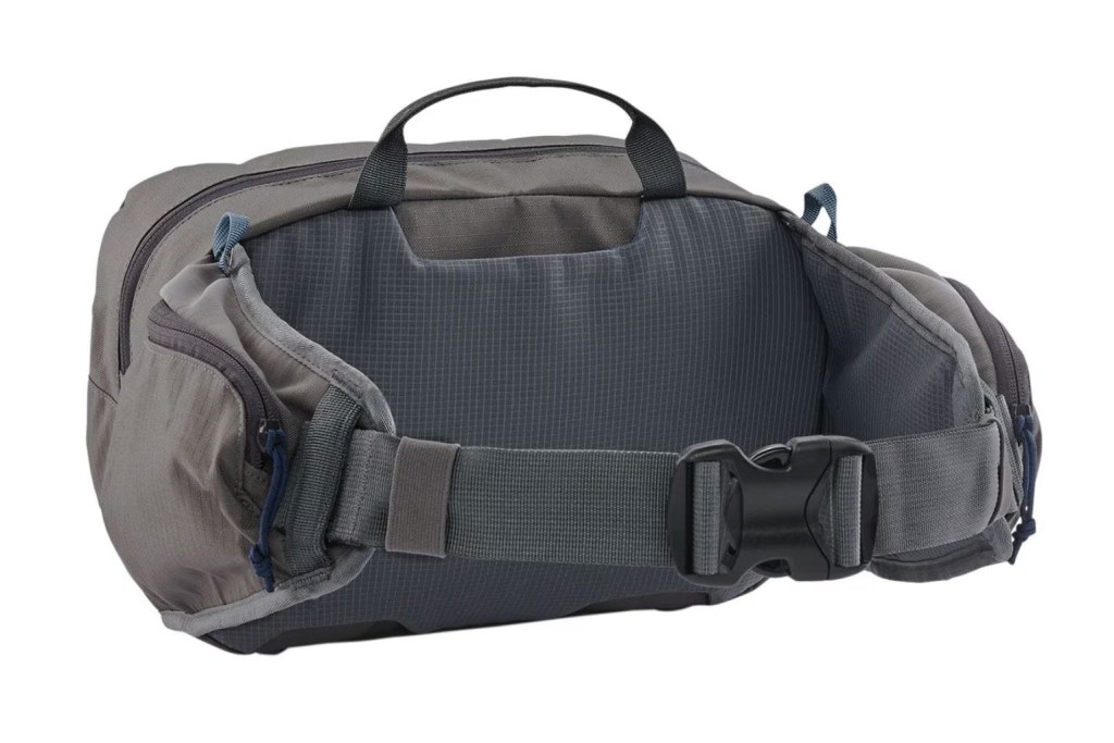 patagonia stealth hip pack 11L padded section